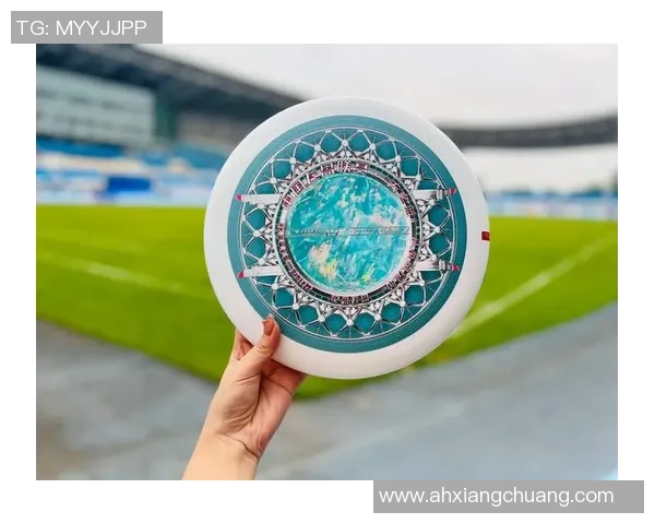 南京飞盘队整体压制革新探索团队协作与战术创新的成功之路